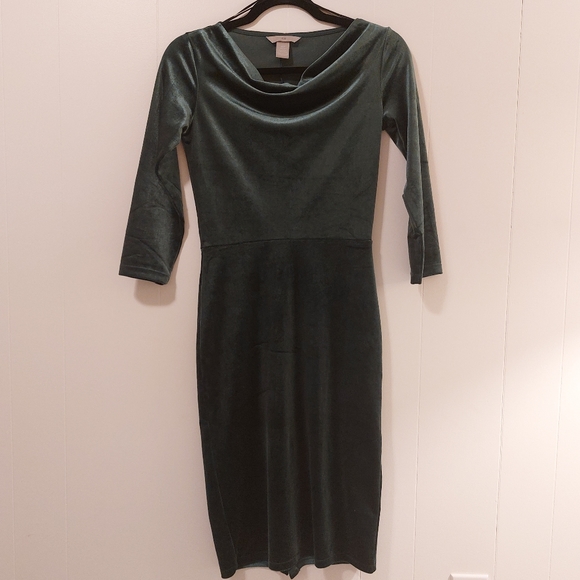 H&M Dark Green Velvet Dress, Size XS - Picture 2 of 5